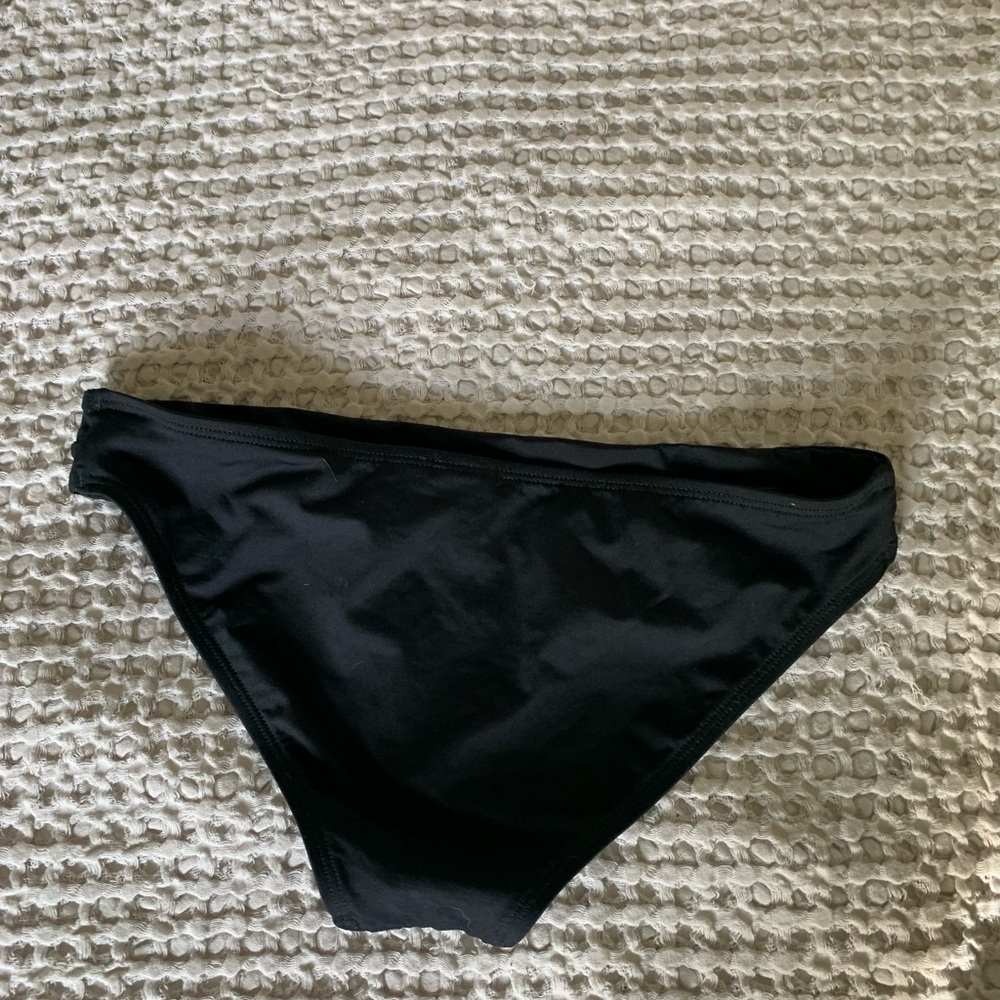 L-Space Bikini Bottom - Picture 2 of 4